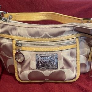 Coach Beige and Yellow Poppy Shoulder Bag EUC